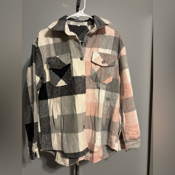 Miss Sparkling plaid flannel shacket pink/gray/black/white checked med New! - Picture 1 of 6